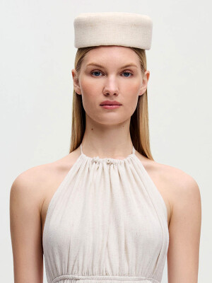 ⁠Naturel Pillbox Şapka