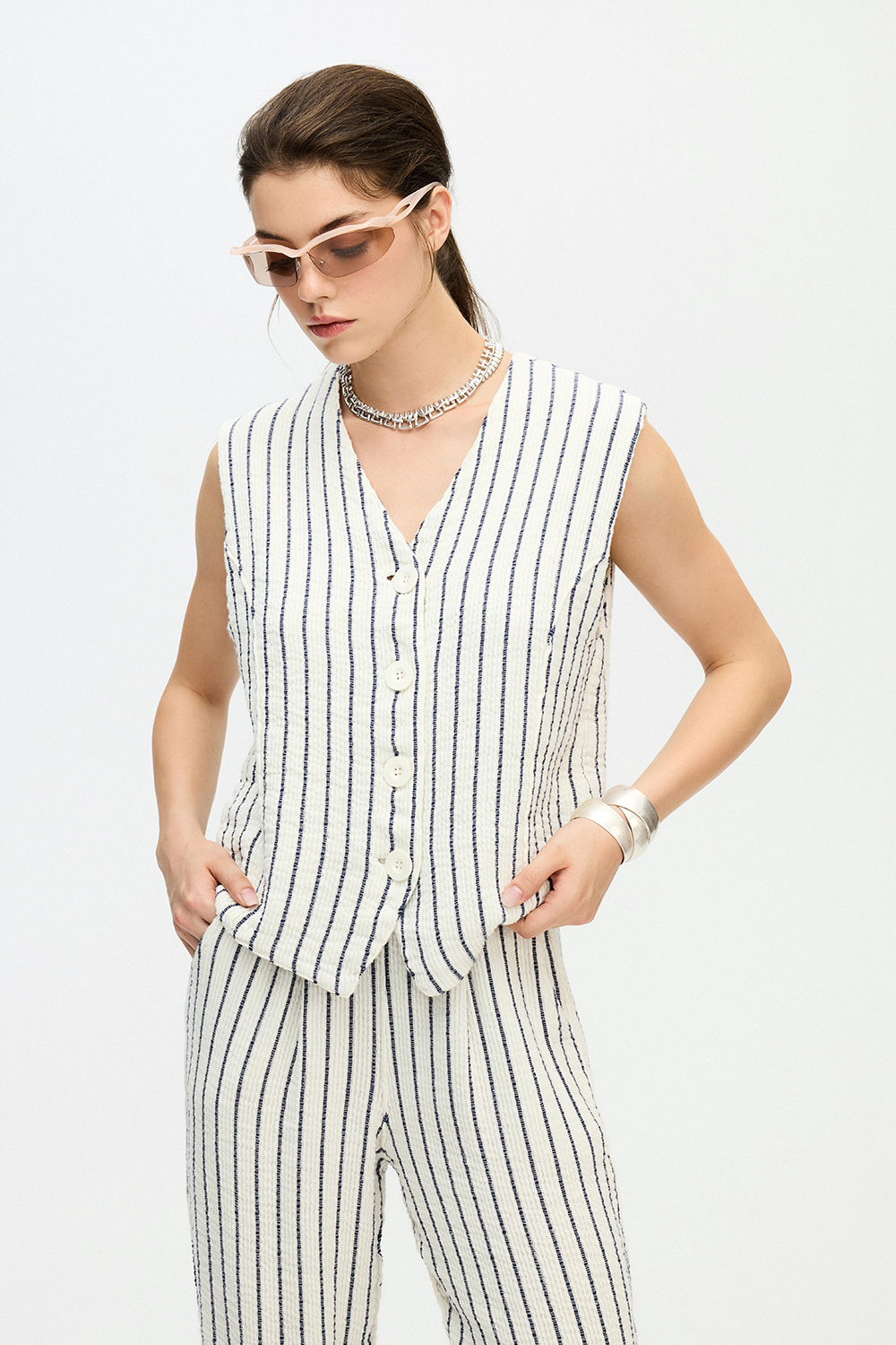 Striped Textured Waistcoat